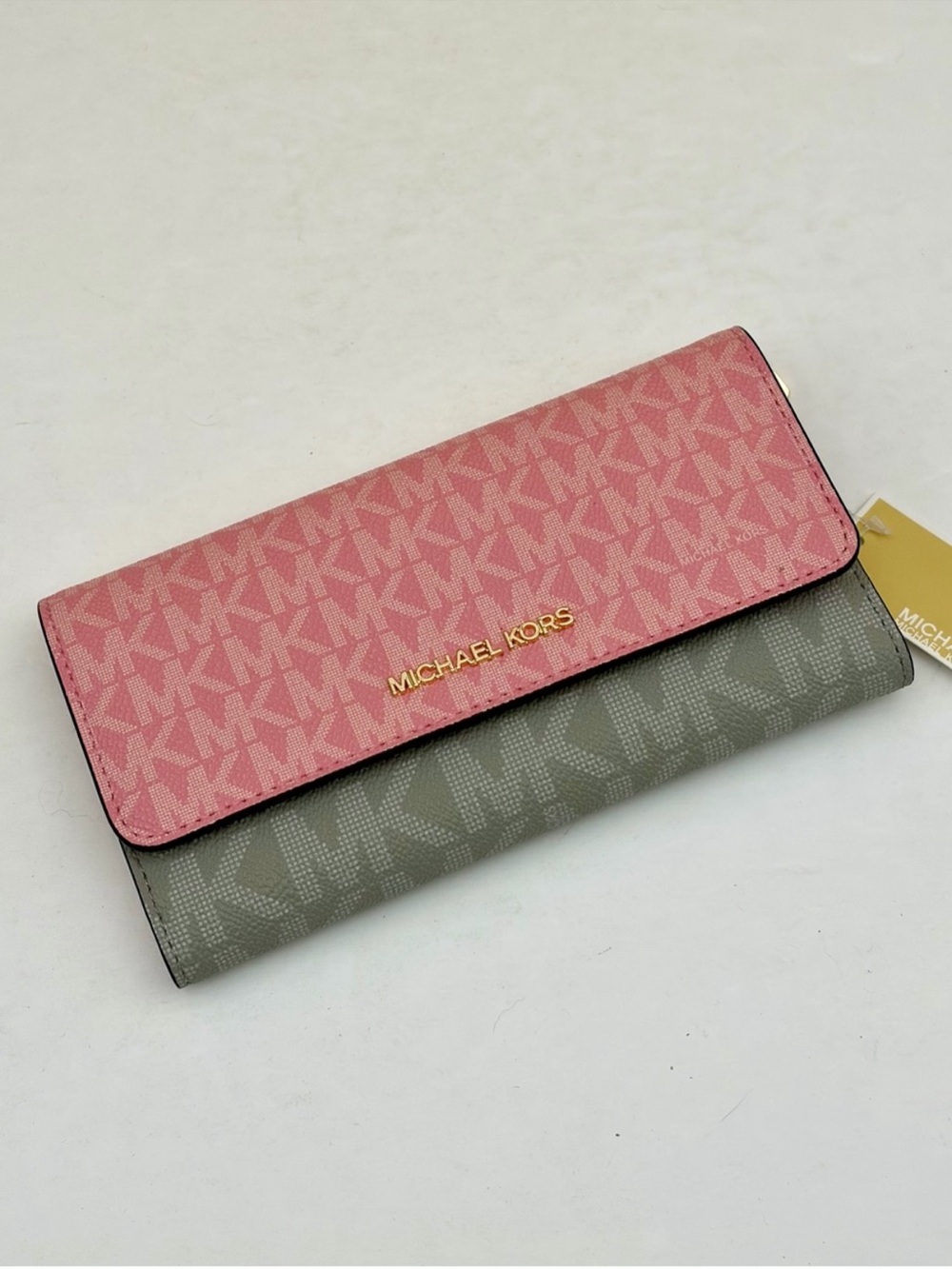 Michael Kors Pink & Gray Signature Trifold Wallet - Picture 5 of 11